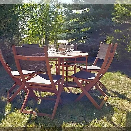 Apartment Orazur: Charming With Wood Stove And Garden
