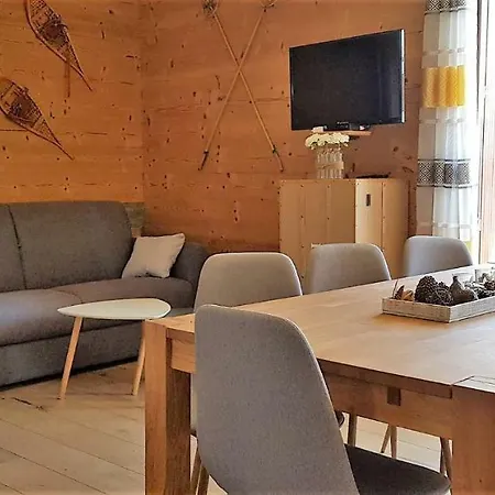 Orazur: Charming With Wood Stove And Garden Apartment *