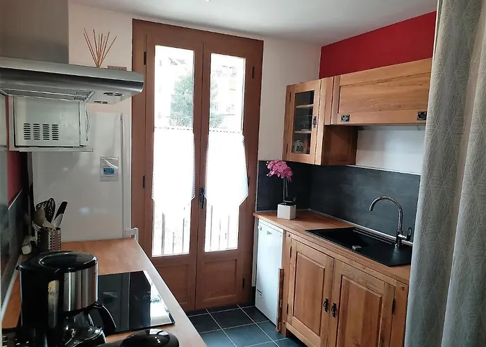Apartment Orazur - De Charme - 2 - Poele A Bois - 2 Balcons - Jardin - Parking - Internet - Linge Et Menage En Options Payantes Font-Romeu-Odeillo-Via