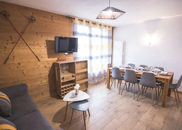 Orazur - De Charme - 2 - Poele A Bois - 2 Balcons - Jardin - Parking - Internet - Linge Et Menage En Options Payantes *